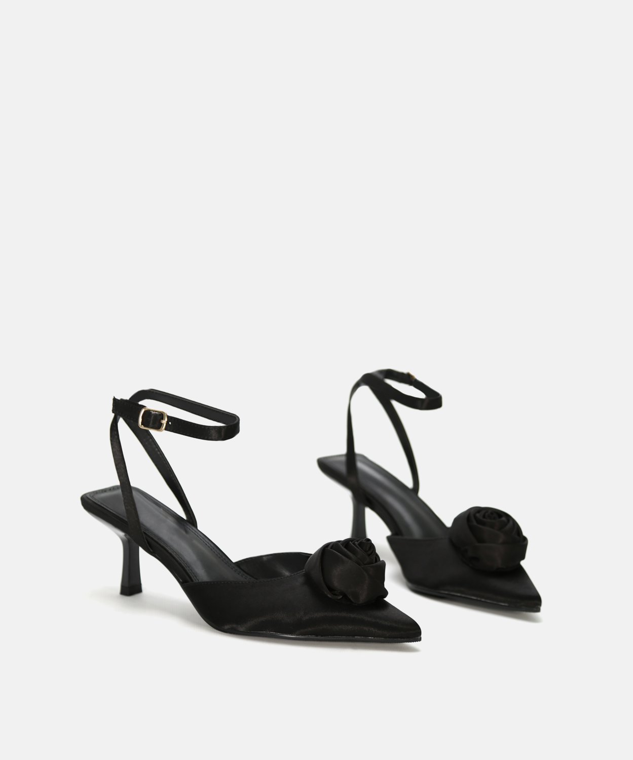 Zapato tac&oacute;n fino flor  image number null